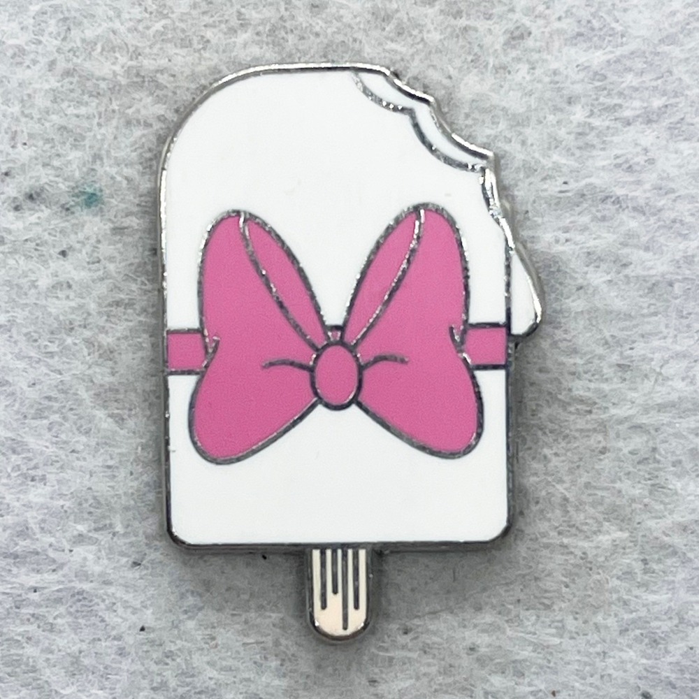 🔮 5/$25 Disney The Aristocats Marie Ice Cream Pin